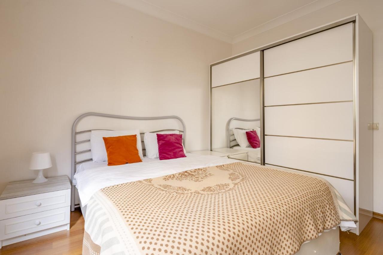 דירות איסטמבול Cozy Flat Near Nisantasi And Trendy Attractions מראה חיצוני תמונה